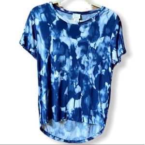 SOLD - Tie Dye Blue & White 100% Cotton Tunic T-shirt Women’s Size M